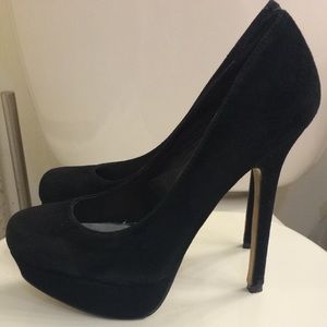 Steve Madden Size 9 Suede Pumps